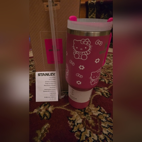 Hello Kitty x Stanley Pink Tumbler – New in Box 💕 Limited Edition - Picture 14 of 16